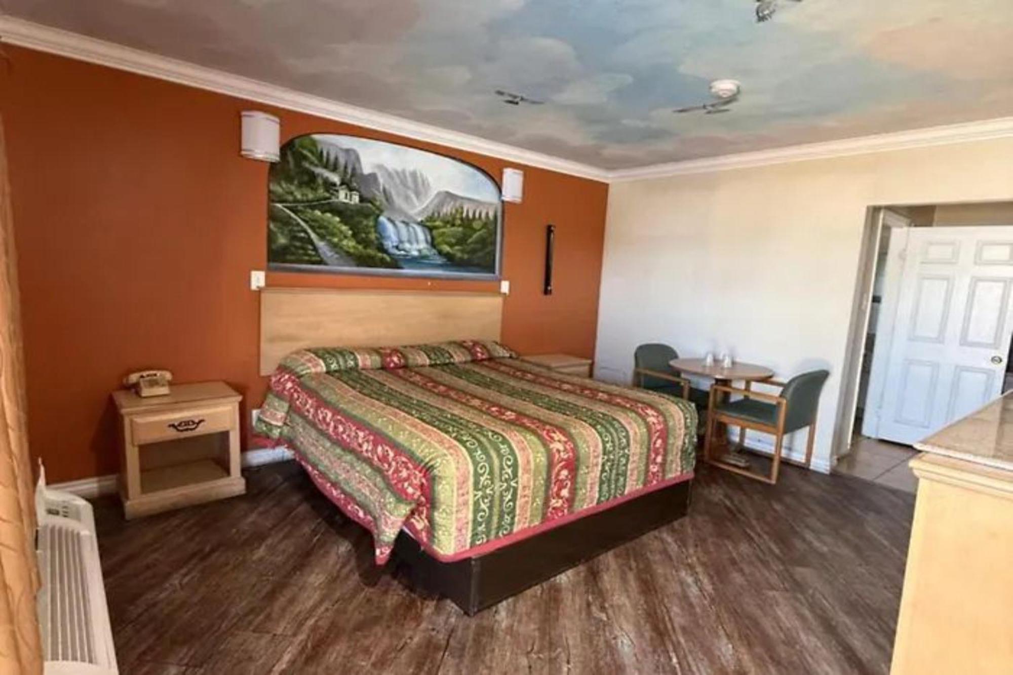 Robinhood Motel Anaheim West エクステリア 写真